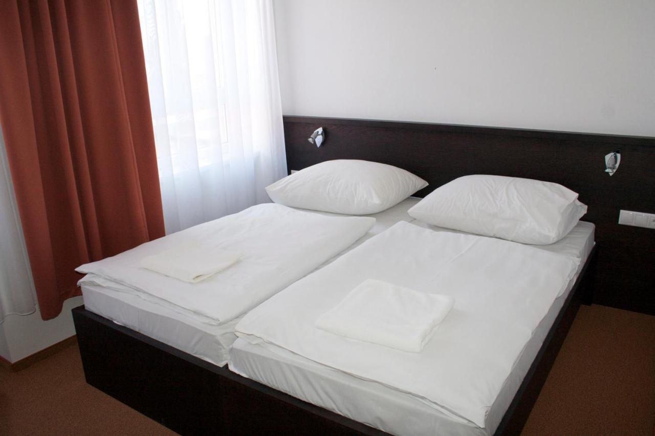 Hotel Central 3*
