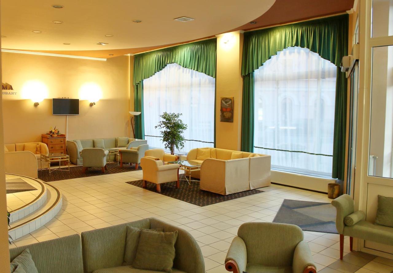 מלון Hotel Central נג'קניז'ה